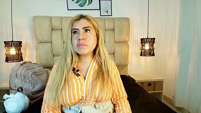 AdharaSmithh Live XXX-Chat