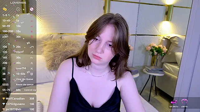 Elisabeth_Binder live XXX chat