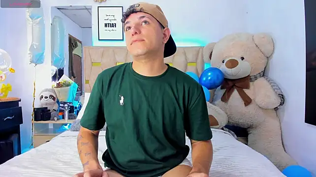 patrick_sanzz's Live XXX Chat