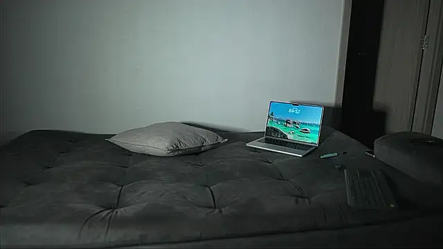 Chat XXX ao vivo de simoon_01