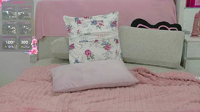 XXX chat uživo modela YeliBoni