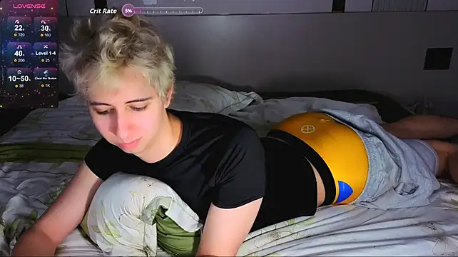 Онлайн чат XXX Timothy_Fox