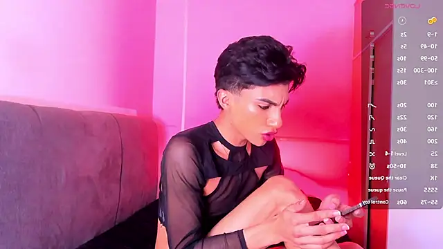 Erick_Velveth Chat XXX in diretta