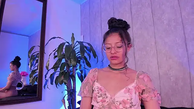 دردشة cinnadol الجنسية المباشرة