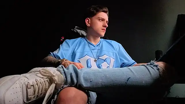 Chat XXX en directo de FelixStarkk