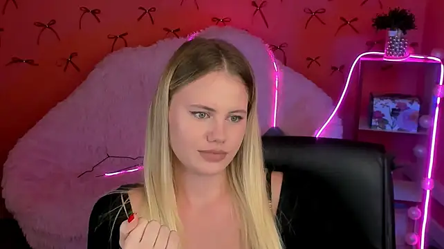 Chat +18 de LanaWey ao vivo