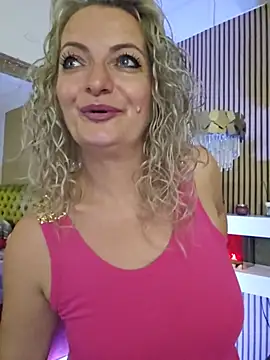 XXX chat uživo modela LadyTouch