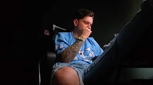 FelixStarkk Live XXX-Chat