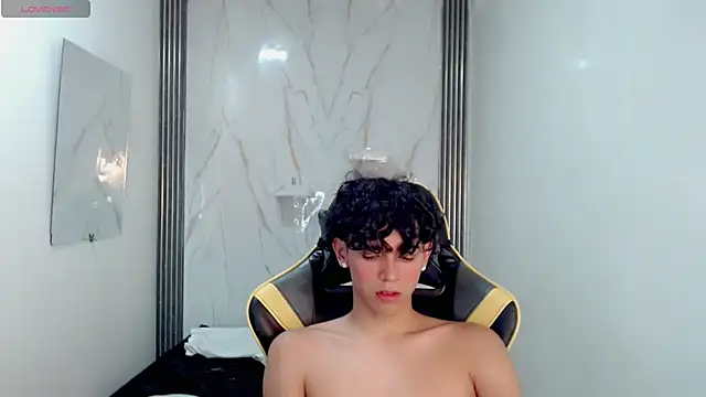 FUNNY_DICK_ XXX чат на живо