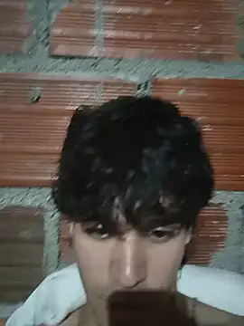 Chat +18 de DARECK21 ao vivo