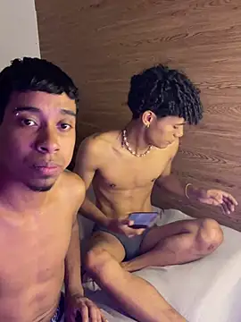 Leo_Harem Live XXX Chat