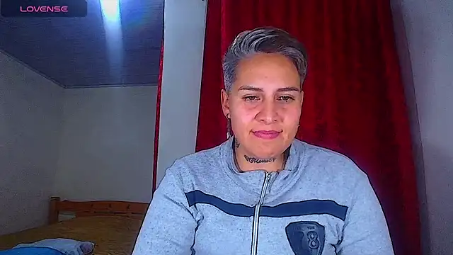 Yessi_rousse's Live XXX Chat
