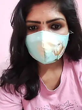 Živý XXX chat Tamil_SweetHeart