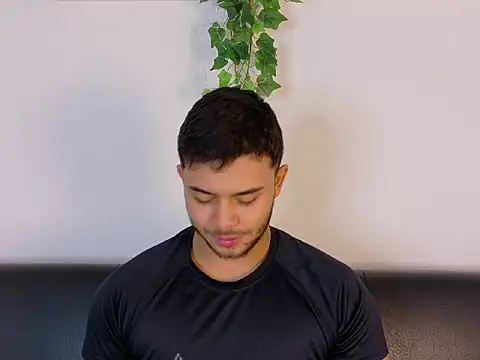 TylerWest_'s Live XXX Chat