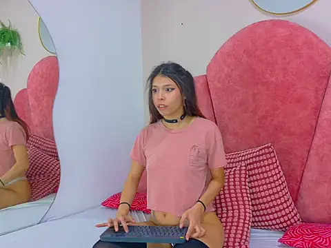 Scarlett_Monroee_ live XXX chat