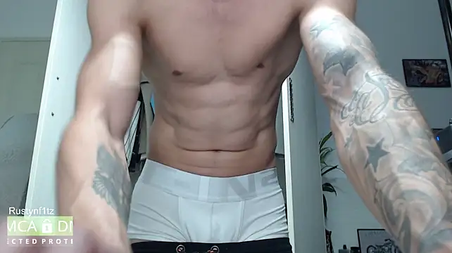 Rustynf1tz_ – Naživo XXX chat