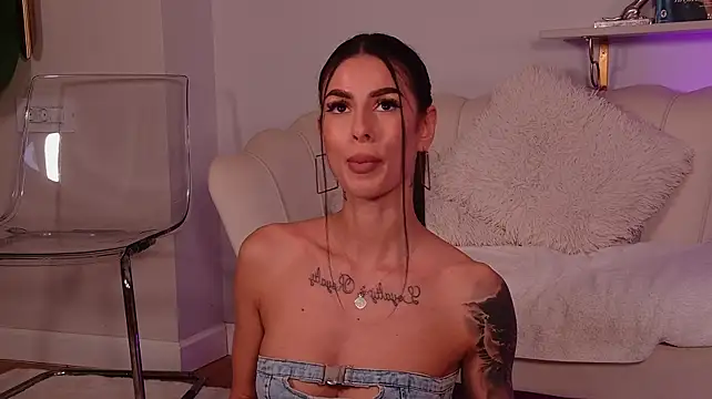 EvaAmantti's Live XXX Chat
