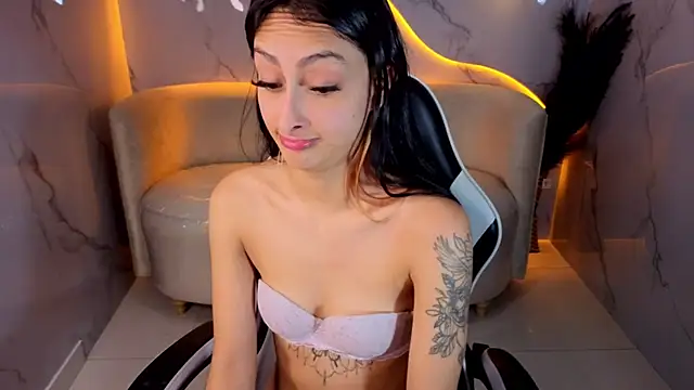 XXX chat uživo modela Tifany_Tx