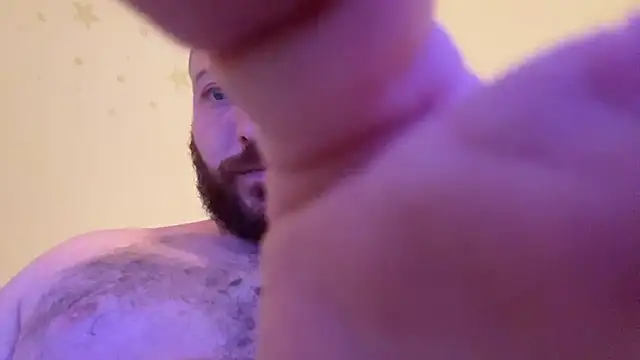 Chat XXX en directo de pumpuppete4