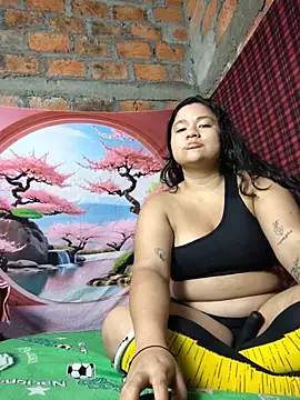 XXX chat uživo modela natasha_adam21