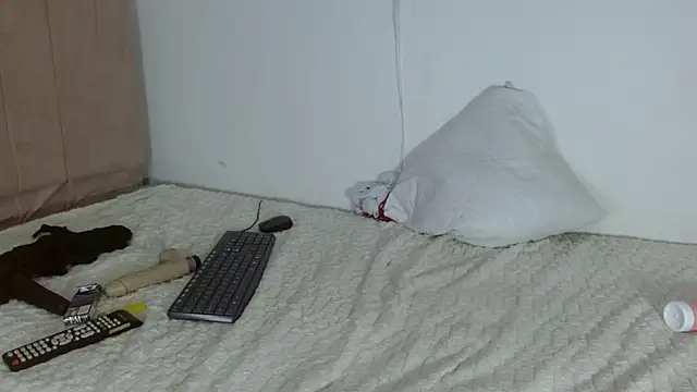 XXX chat uživo modela eithana_spicy
