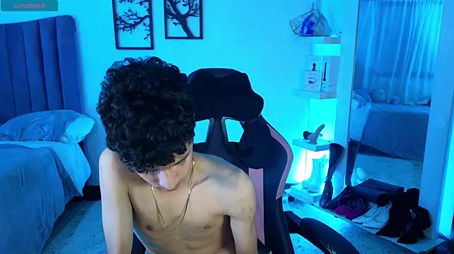 JuniorPrinceMorris XXX чат на живо