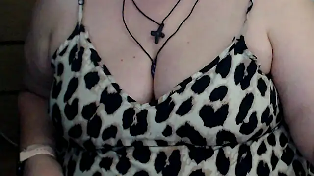 Chat +18 de mayasmith ao vivo
