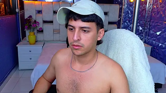 ian_sprouse: απευθείας συνομιλία ΧΧΧ