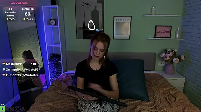 XXX chat uživo modela Alisa_Laurent