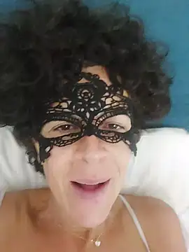 LightedWoman Chat XXX live