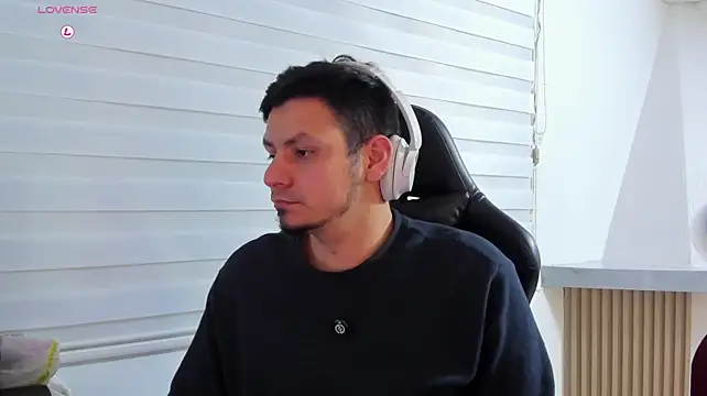 Rick_Adams live XXX chat