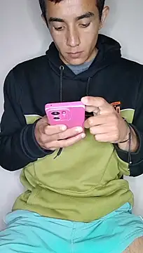 Thick_Cockn Live XXX chat