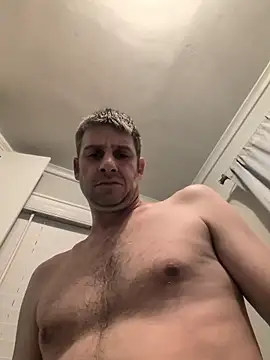 SitOnMyFace8426's Live XXX Chat