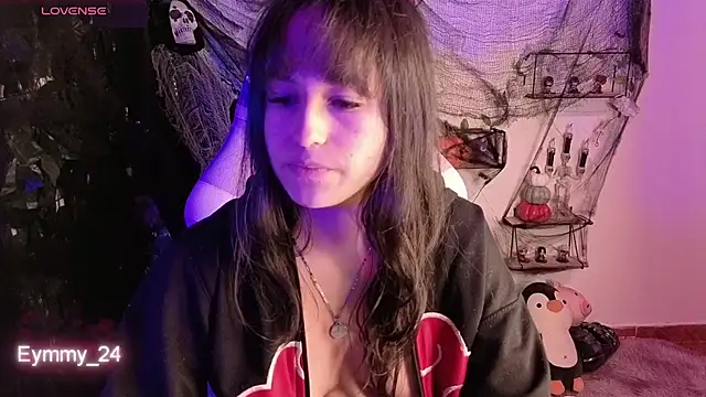 Eymmy_24 Chat XXX live