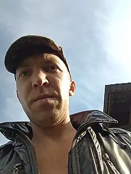 _uncle_Mitya-43_ Chat XXX in diretta