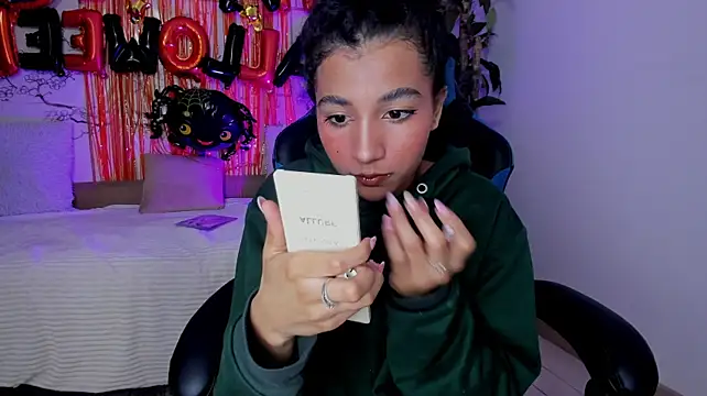 Chat XXX ao vivo de Emily_bruss