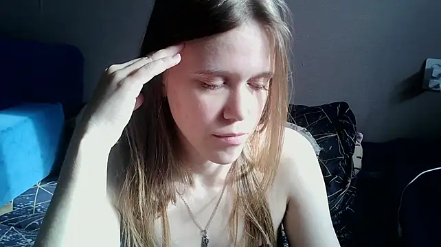 huba_boobies' Live XXX Chat