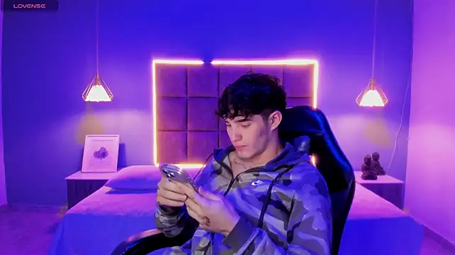 AlejooTwink Chat XXX live