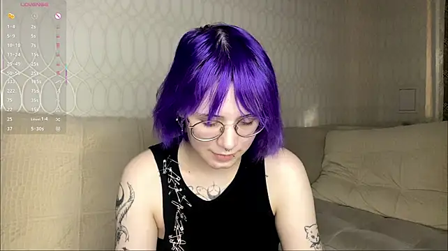 Chat +18 de KellePourier ao vivo
