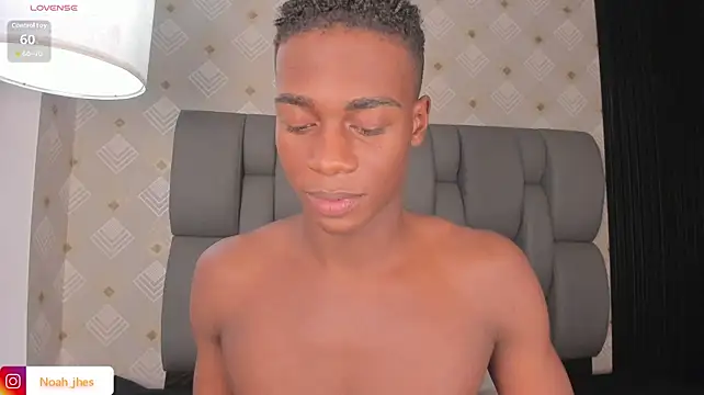 Chat XXX en directo de noah_johes
