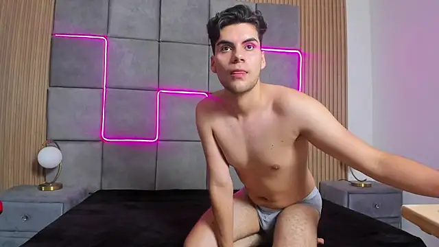 Chat +18 de JhonyRiver ao vivo