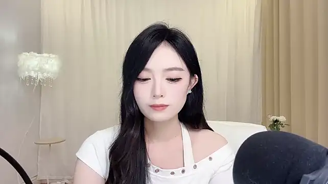 LiLy0608's Live XXX Chat