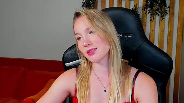 Živý XXX chat ElaraVoltage