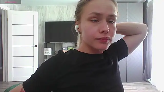 Chat +18 de Annie_Cohn ao vivo