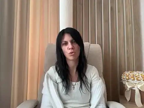 InjaAtHome Live XXX Chat