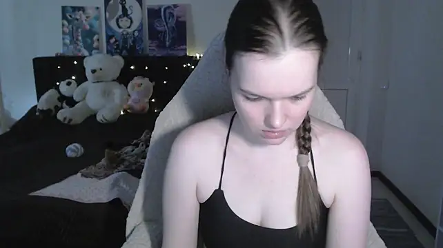 Little_flowers Chat XXX in diretta
