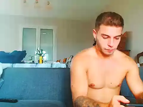Elkafit28 – Naživo XXX chat