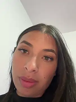 צ'אט XXX בשידור חי של Yul_Nova