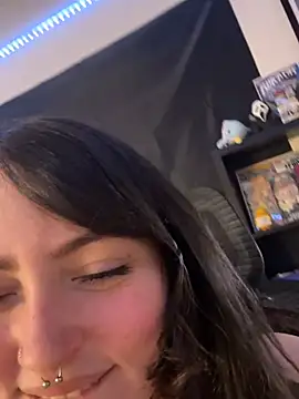 XXX chat uživo modela Evemeqt