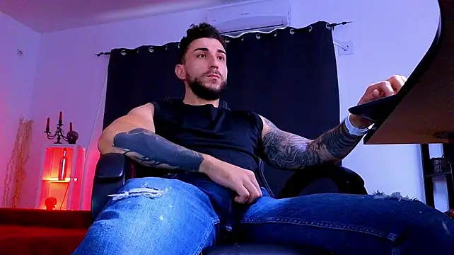 Chat XXX Live MightyAaron66
